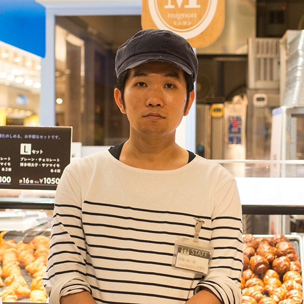 店頭にて撮影